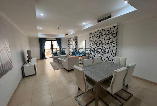 928787 - Property Image 2