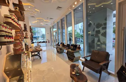 محل - استوديو - 1 حمام للبيع في جزيرة جيوان - جزيرة اللؤلؤة - الدوحة