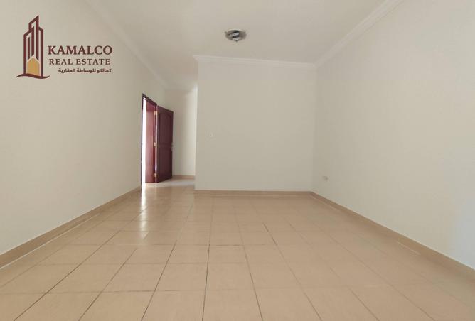 963869 - Property Image 3