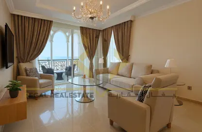 Apartment - 2 Bedrooms - 3 Bathrooms for rent in Viva East - Viva Bahriyah - The Pearl Island - Doha