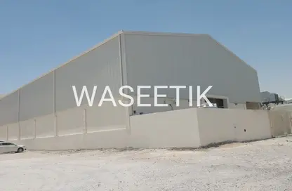 Labor Camp - Studio - 1 Bathroom for rent in Industrial Area - Industrial Area - Doha