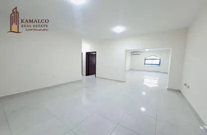Apartment - 3 Bedrooms - 3 Bathrooms for rent in Al Sadd - Doha