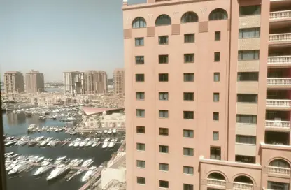 Apartment - 1 Bedroom - 1 Bathroom for rent in Porto Arabia - The Pearl Island - Doha