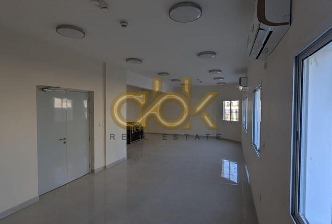 984744 - Property Image 3