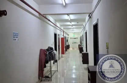 Staff Accommodation - Studio - 7+ Bathrooms for rent in Industrial Area 2 - Industrial Area - Industrial Area - Doha