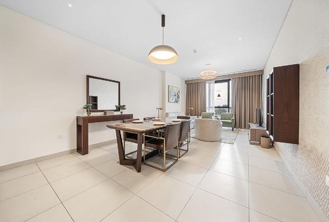 989372 - Property Image 2