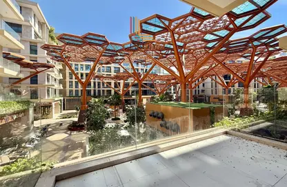 Apartment - 1 Bedroom - 2 Bathrooms for rent in Gewan Island - The Pearl Island - Doha