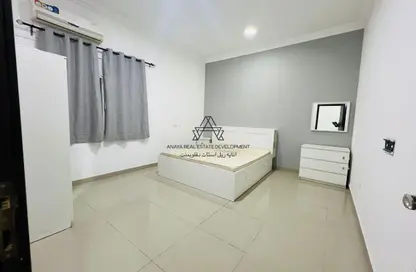 Apartment - Studio - 1 Bathroom for rent in Bu Hamour Street - Abu Hamour - Doha