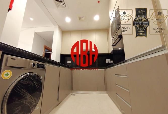 981783 - Property Image 2