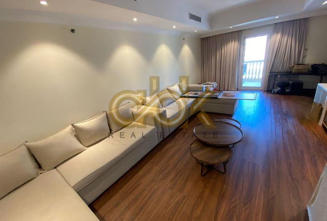 942399 - Property Image 2