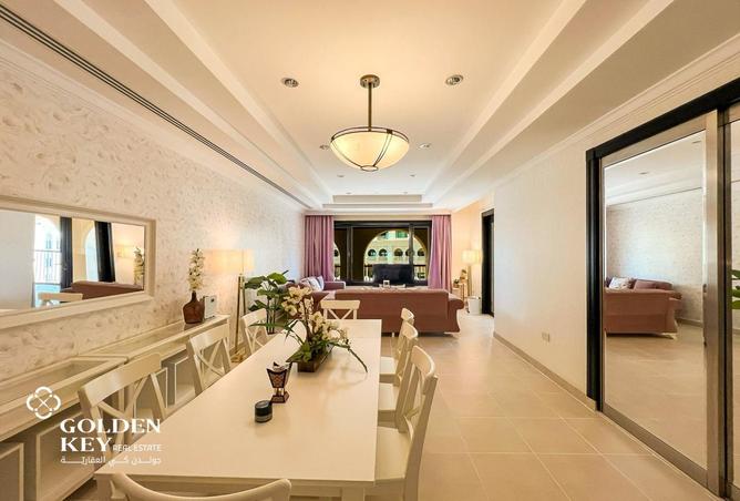 901426 - Property Image 3