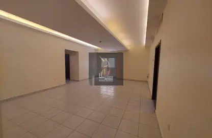 Apartment - 3 Bedrooms - 3 Bathrooms for rent in Najma street - Old Airport Road - Doha