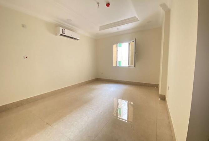 939868 - Property Main Image