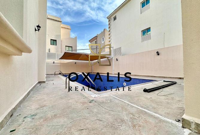 996487 - Property Image 2