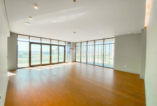 960845 - Property Main Image