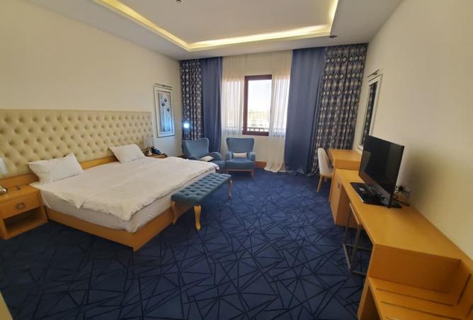 927030 - Property Image 2