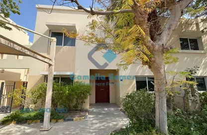 مجمع سكني - 3 غرف نوم - 3 حمامات للايجار في سوق الغرافة - الغرافة - الدوحة