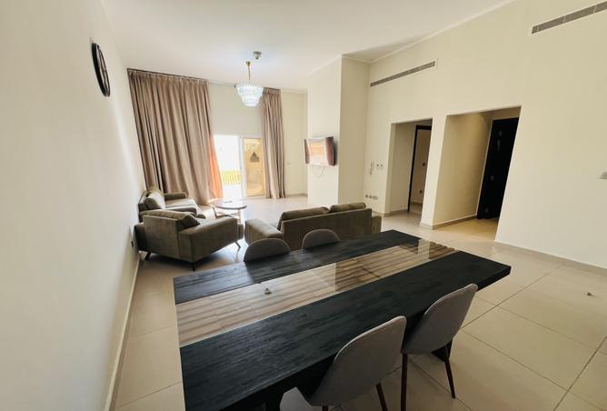 937611 - Property Image 3