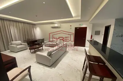 Apartment - 2 Bedrooms - 2 Bathrooms for rent in Al Mansoura - Al Mansoura - Doha