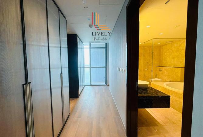 994672 - Property Image 2