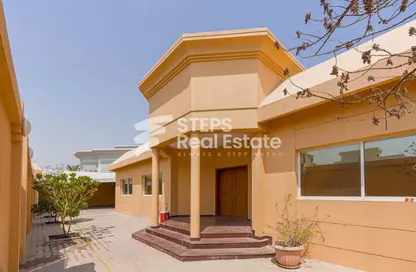 Villa - 3 Bedrooms - 3 Bathrooms for rent in Al Maamoura - Al Maamoura - Doha