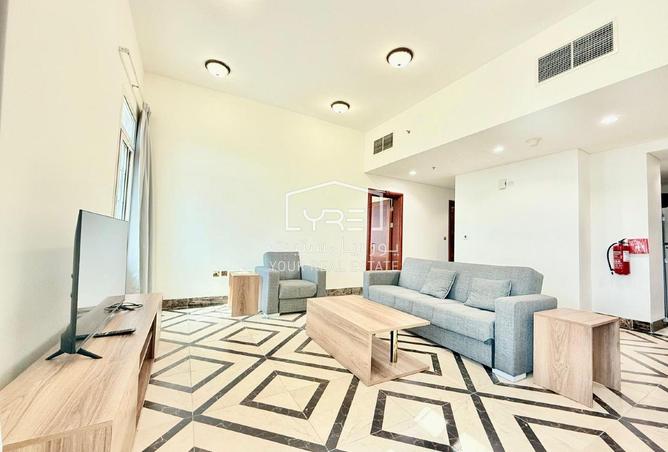 967127 - Property Image 3