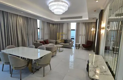 Apartment - 3 Bedrooms - 5 Bathrooms for sale in Viva Bahriyah - The Pearl Island - Doha