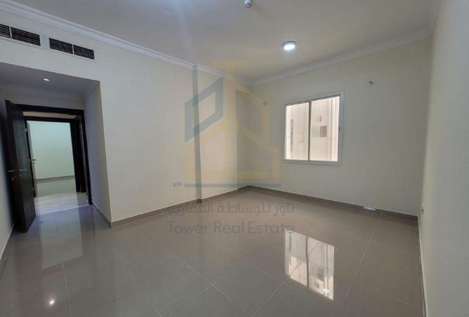 983434 - Property Image 2