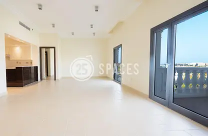 Apartment - 3 Bedrooms - 4 Bathrooms for rent in Carnaval - Qanat Quartier - The Pearl Island - Doha