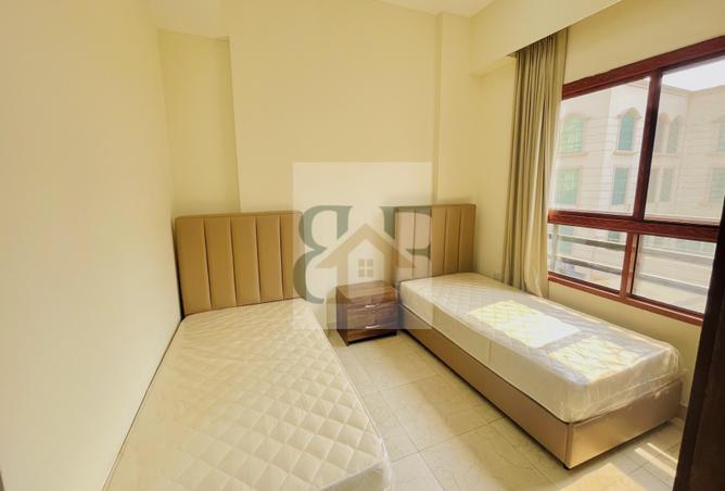 952722 - Property Image 2