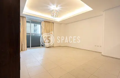 Apartment - Studio - 1 Bathroom for rent in Viva East - Viva Bahriyah - The Pearl Island - Doha