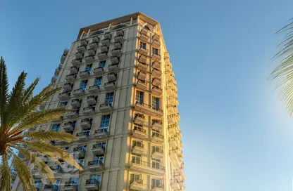 Apartment - 3 Bedrooms - 4 Bathrooms for rent in Floresta Gardens - Floresta Gardens - The Pearl Island - Doha