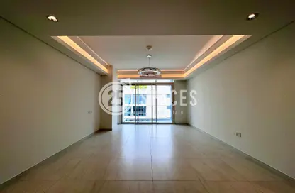 Apartment - 2 Bedrooms - 4 Bathrooms for rent in Gewan Island - The Pearl Island - Doha