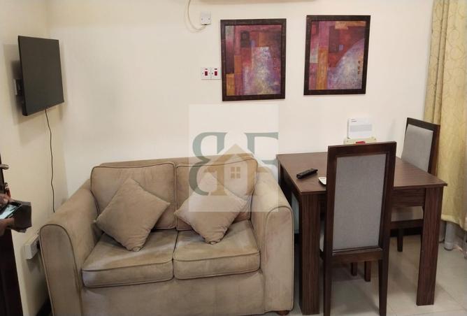 983637 - Property Image 3