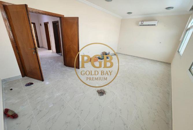 943013 - Property Main Image