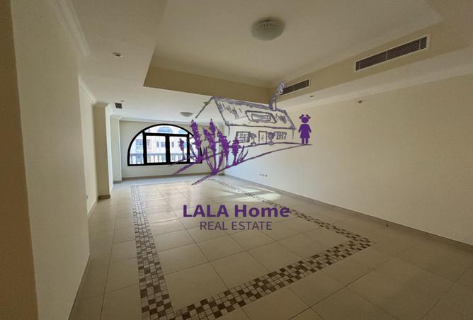 802162 - Property Image 3