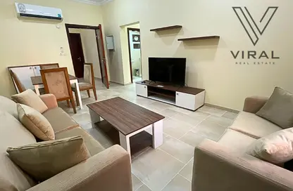 Apartment - 2 Bedrooms - 1 Bathroom for rent in Al Nasr Street - Al Nasr - Doha