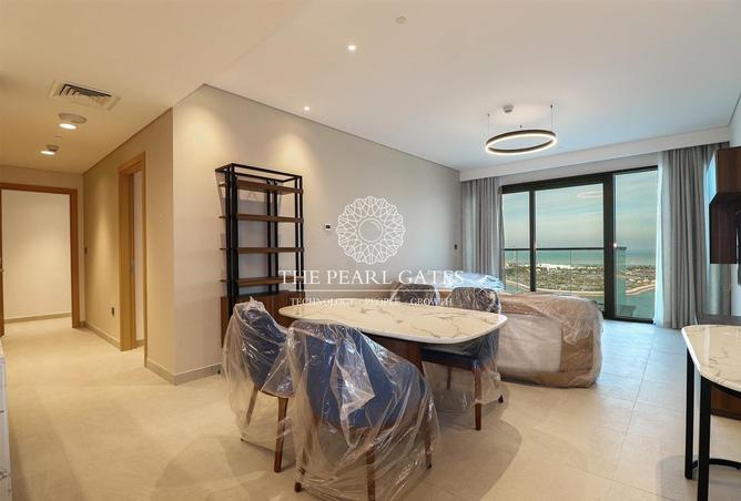811371 - Property Image 2