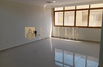 Apartment - 2 Bedrooms - 2 Bathrooms for rent in Central Inn Al Sadd - Al Sadd - Doha
