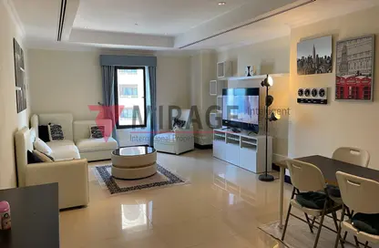 Apartment - 1 Bedroom - 2 Bathrooms for rent in Tower 14 - Porto Arabia - The Pearl Island - Doha