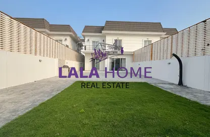 Villa - 4 Bedrooms - 6 Bathrooms for rent in Les Maisons Blanches - Lusail