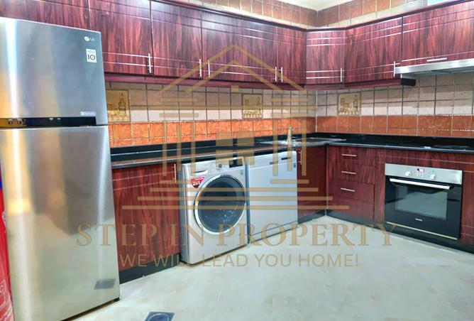 995656 - Property Image 3