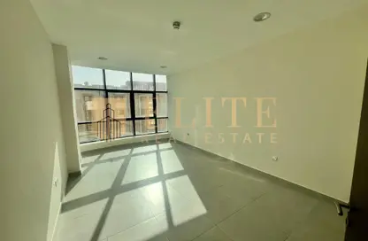 Apartment - 3 Bedrooms - 3 Bathrooms for rent in Al Jazeera Street - Fereej Bin Mahmoud North - Fereej Bin Mahmoud - Doha