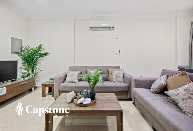 964837 - Property Image 2