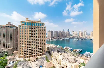 Apartment - 1 Bedroom - 2 Bathrooms for rent in West Porto Drive - Porto Arabia - The Pearl Island - Doha