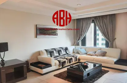 Living Room image for: Apartment - 1 Bedroom - 2 Bathrooms for rent in Danat Qatar - Porto Arabia - The Pearl Island - Doha, Image 1