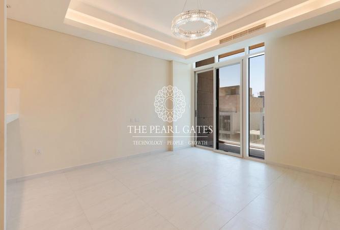 946883 - Property Image 2