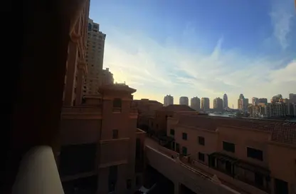 Apartment - 1 Bedroom - 2 Bathrooms for rent in West Porto Drive - Porto Arabia - The Pearl Island - Doha