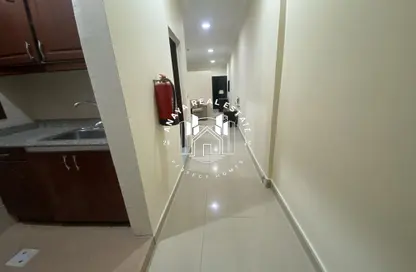 Apartment - Studio - 1 Bathroom for rent in Al Mansoura - Doha