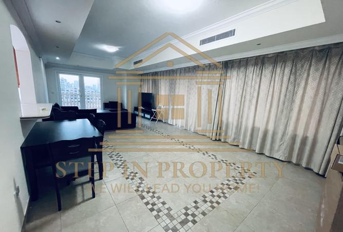 939359 - Property Image 2